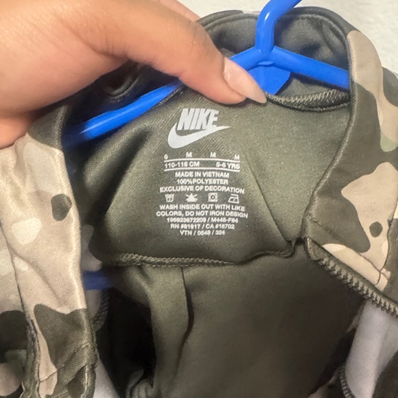 Nike Kids Camo Matching Set - Green and Black - Picture 2 of 3